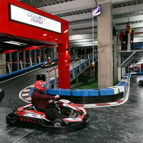 Go Kart Manía con amigos Go Kart Manía con amigos