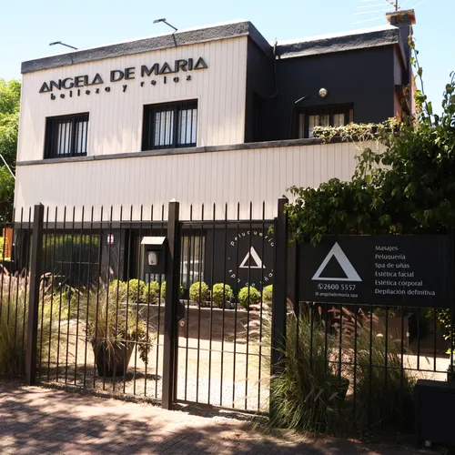 Terapia antifrizz vegana en Angela De María