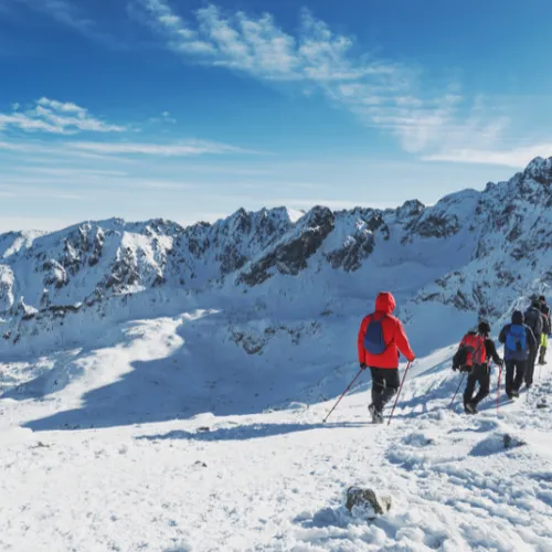 Rajuntay: Nevado más alto de la Cordillera Central Rajuntay: Nevado más alto de la Cordillera Central