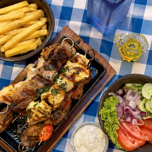 Mix de carnes de los Dioses Griegos - Kefi Estiatorio