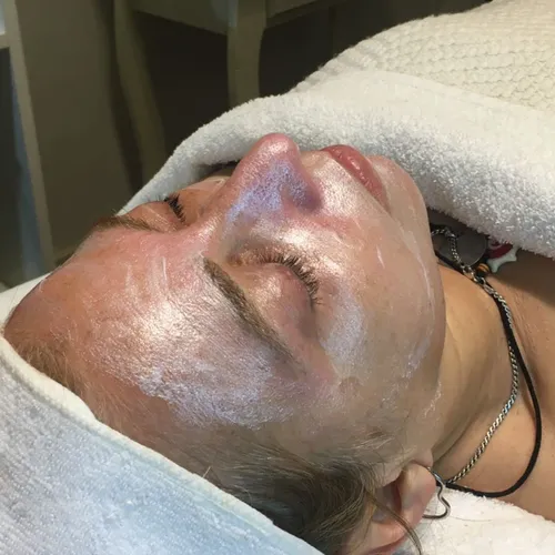 Carla Tofoni Estética Carla Tofoni Estética