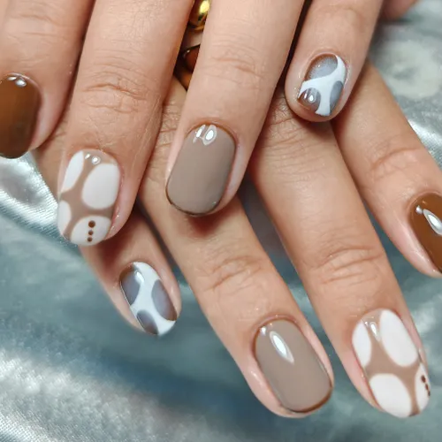 Xtronails