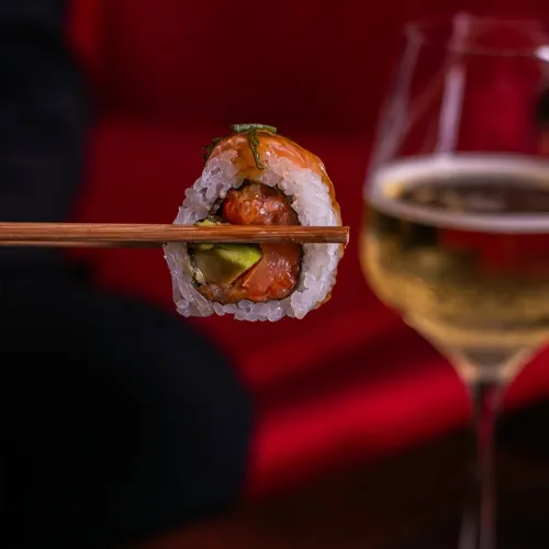 Sushi Nights en Library Lounge