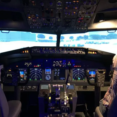 Simulador de Vuelo Simulador de Vuelo
