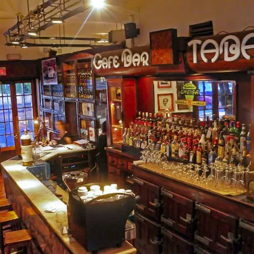Café Bar Tabaré